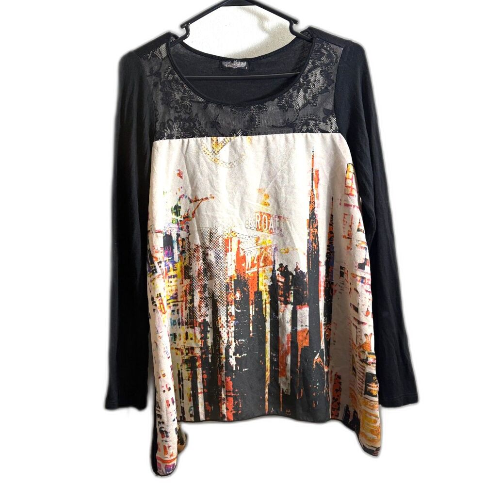 Women's Vintage Y2K Vanilla Sugar Cityscape Long Sleeve Size S